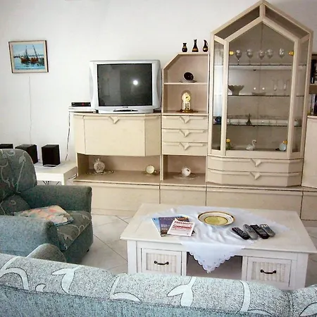 Апартаменты Apartamentos Bellevue 1